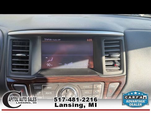 Used 2014 Nissan Pathfinder SL AWD/4WD image 27