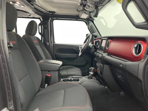 Used 2021 Jeep Gladiator Rubicon AWD/4WD image 31