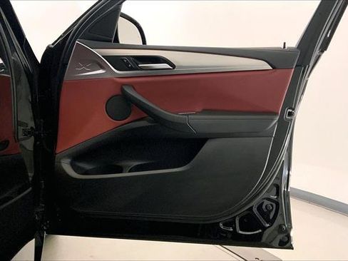 Certified 2024 BMW X4 M40i image 25