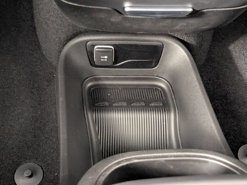 New 2026 Chrysler Pacifica Select FWD image 23