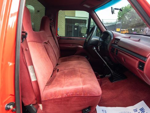Used 1997 Ford F250 4x4 Regular Cab Heavy Duty image 27