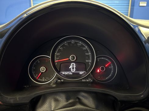 Used 2017 Volkswagen Beetle 1.8T S image 16