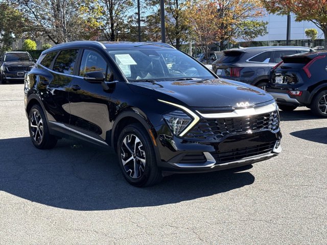 Used 2025 Kia Sportage EX AWD/4WD image 1