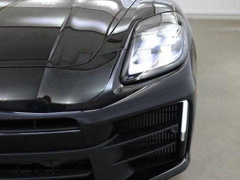 New 2026 Porsche Panamera image 11