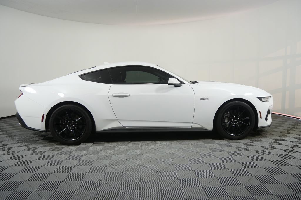 Used 2024 Ford Mustang GT Premium RWD image 7