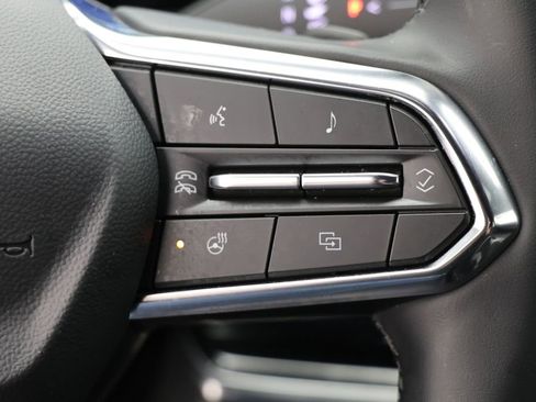 Used 2025 Chevrolet Equinox LT image 20