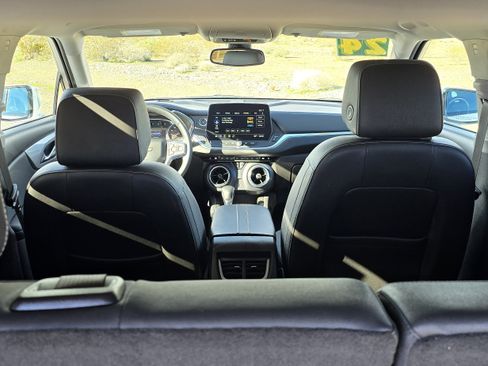 Used 2024 Chevrolet Blazer LT image 6