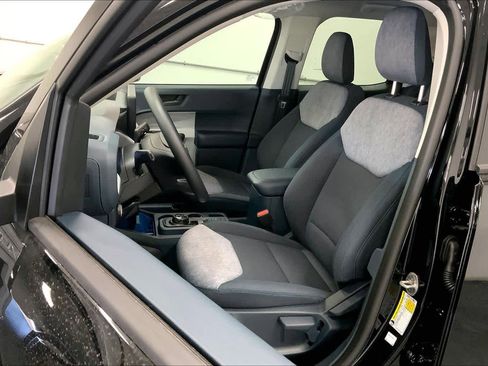 New 2026 Ford Maverick XLT image 8