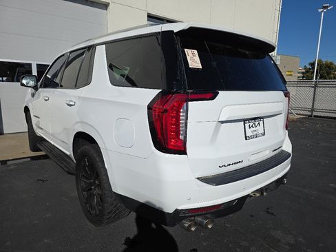 Used 2021 GMC Yukon Denali AWD/4WD image 4