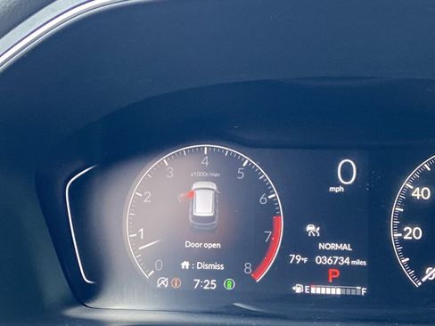 Used 2025 Honda Pilot EX-L image 25