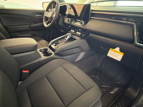 New 2026 GMC Canyon Elevation w/ Convenience Package image 25