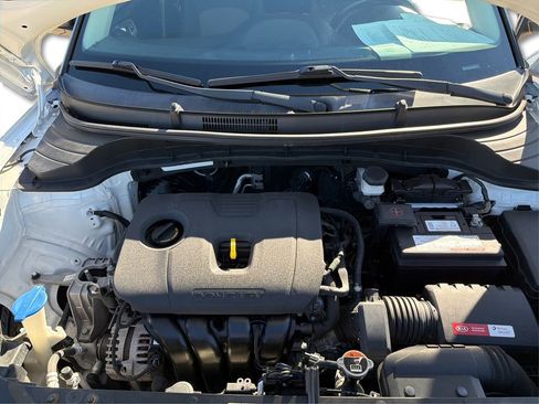 Used 2020 Kia Soul LX image 12