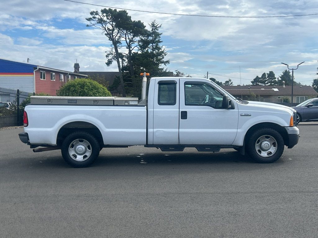 Used 2005 Ford F350 XLT RWD image 10