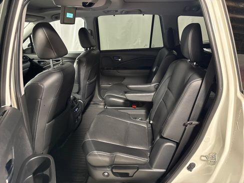 Used 2019 Honda Pilot Elite image 5