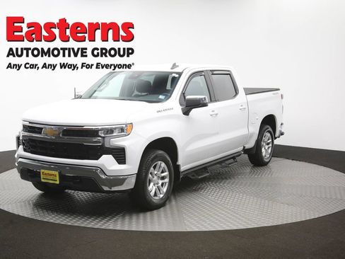 Used 2023 Chevrolet Silverado 1500 LT AWD/4WD image 56