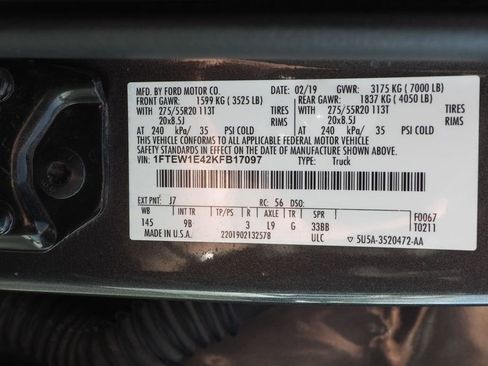 Used 2019 Ford F150 Platinum w/ Equipment Group 701A Luxury image 31