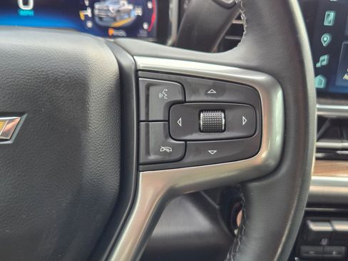 Used 2024 Chevrolet Silverado 2500 LT AWD/4WD image 13