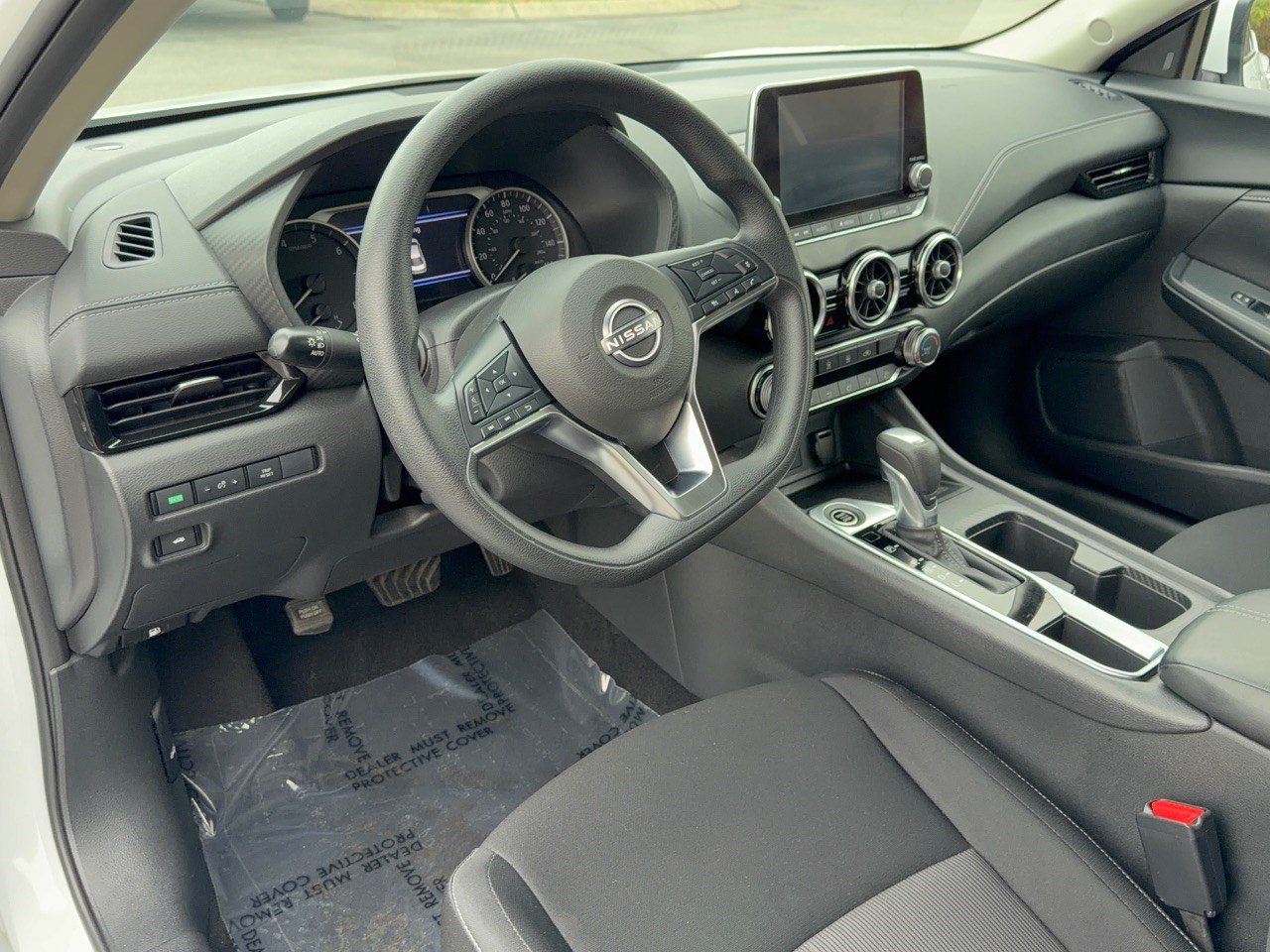 Used 2025 Nissan Sentra SV FWD image 4