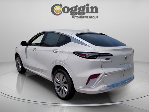 New 2025 Buick Envista Avenir image 9