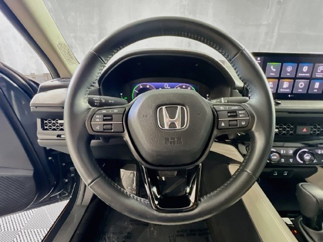 Used 2024 Honda Accord EX-L image 16