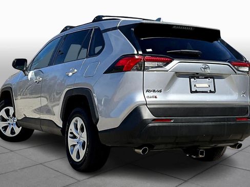 Used 2020 Toyota RAV4 LE w/ All Weather Liner Package AWD/4WD image 12