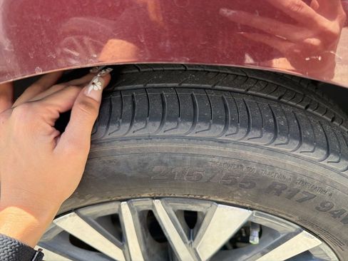 Used 2024 Nissan Altima 2.5 SV w/ SV Premium Package FWD image 14