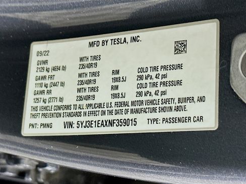 Used 2022 Tesla Model 3 image 12