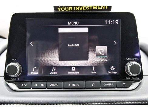 Used 2022 Nissan Rogue S image 20