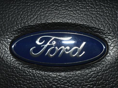 Used 2019 Ford F250 Lariat w/ Lariat Ultimate Package image 29