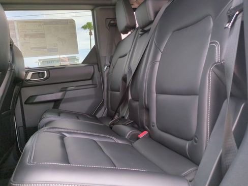 New 2026 Ford Bronco Outer Banks AWD/4WD image 14