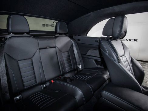 Used 2023 BMW M440i Convertible w/ Premium Package image 14