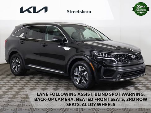 Used 2021 Kia Sorento S image 1