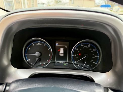 Used 2018 Toyota RAV4 Limited w/ All Weather Liner Package image 15