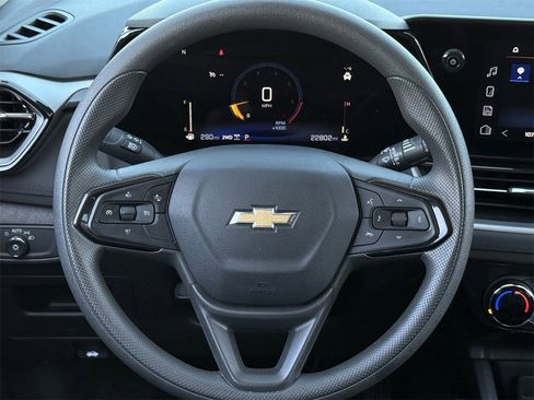 Certified 2025 Chevrolet TrailBlazer LT image 11