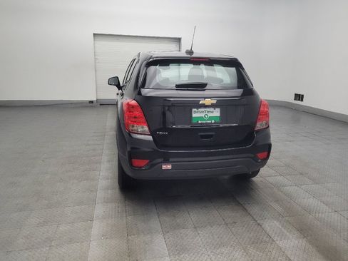Used 2020 Chevrolet Trax LS FWD image 6
