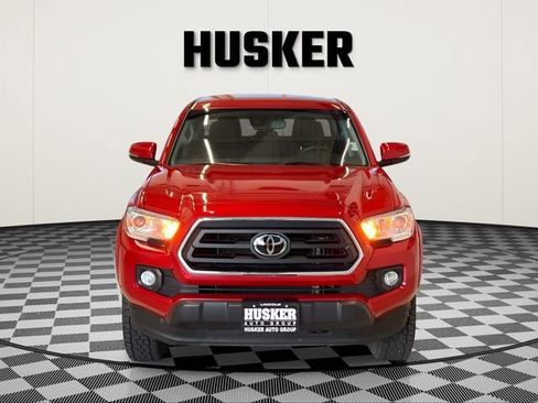 Used 2023 Toyota Tacoma SR5 w/ Technology Package image 3