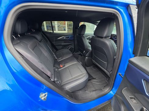 Used 2024 Chevrolet Equinox EV LT w/ Active Safety Package 3 AWD/4WD image 14