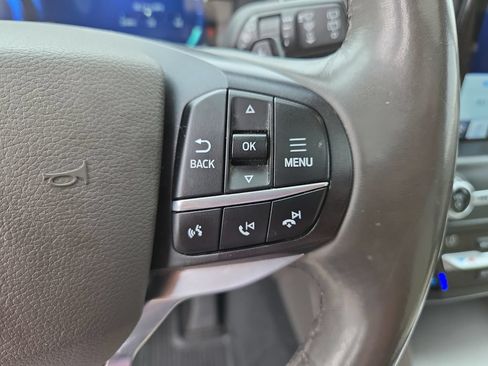 Used 2020 Ford Explorer Platinum w/ Premium Technology Package AWD/4WD image 20