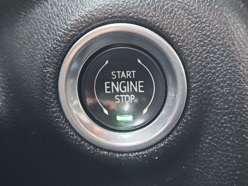 Used 2019 Chevrolet Silverado 1500 LT w/ Texas Edition RWD image 15