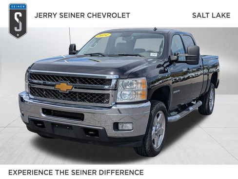 Used 2014 Chevrolet Silverado 2500 LTZ w/ LTZ Plus Package AWD/4WD image 1
