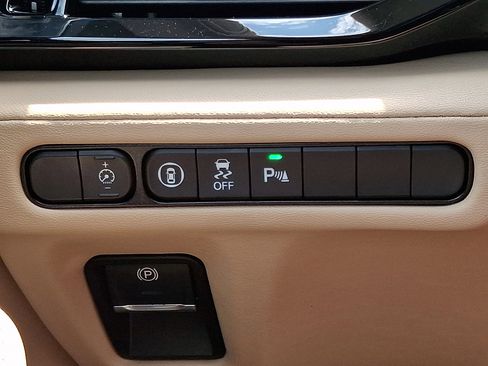 Used 2023 Acura MDX SH-AWD w/ Technology Package image 26