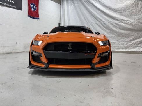 Used 2020 Ford Mustang Shelby GT500 w/ Carbon Fiber Track Pack RWD image 2