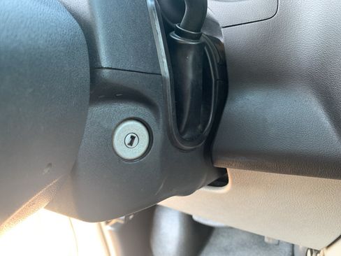 Used 2022 Ford E-350 and Econoline 350 Super Duty w/ Power Windows & Locks Group RWD image 17