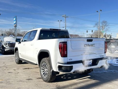 Certified 2022 GMC Sierra 1500 AT4 w/ AT4 Preferred Package image 5