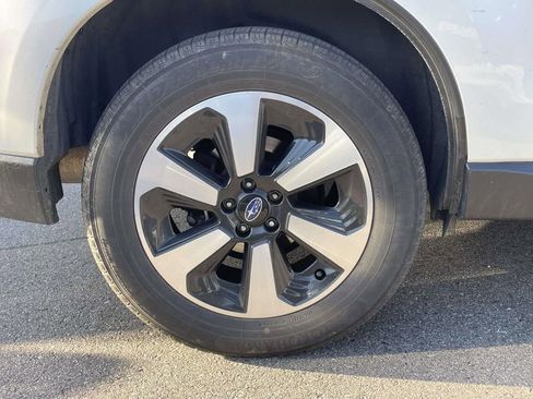 Used 2018 Subaru Forester 2.5i Limited w/ Popular Package #3B AWD/4WD image 5