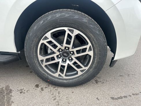 New 2026 Ford Expedition Max Active image 10