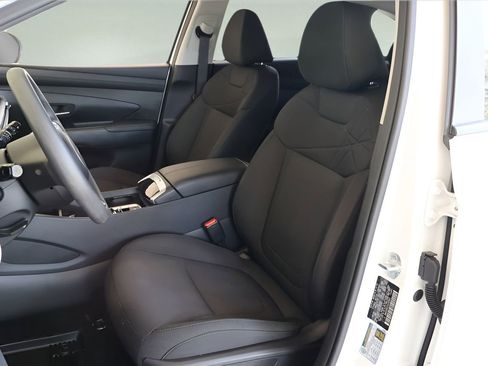 Used 2025 Hyundai Tucson SEL image 12