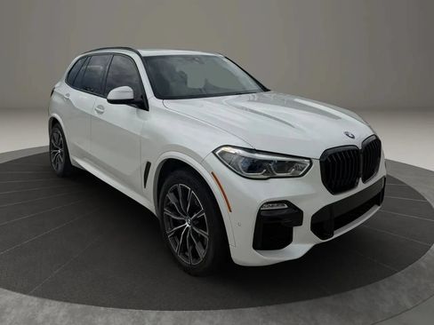 Used 2021 BMW X5 sDrive40i w/ M Sport Package RWD image 1
