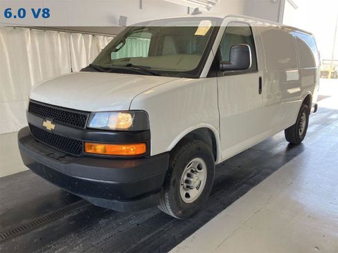 Used 2020 Chevrolet Express 2500 w/ Driver Convenience Package RWD image 1