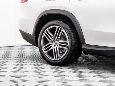 New 2026 Mercedes-Benz GLS 450 GLS 450 image 39